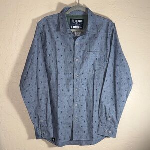 Ski the East Men’s Showboat Oxford button up shirt size Large